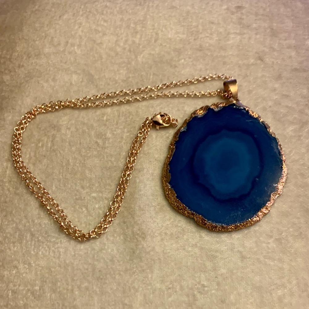 Blue Sliced Agate Pendant and Necklace NEW
